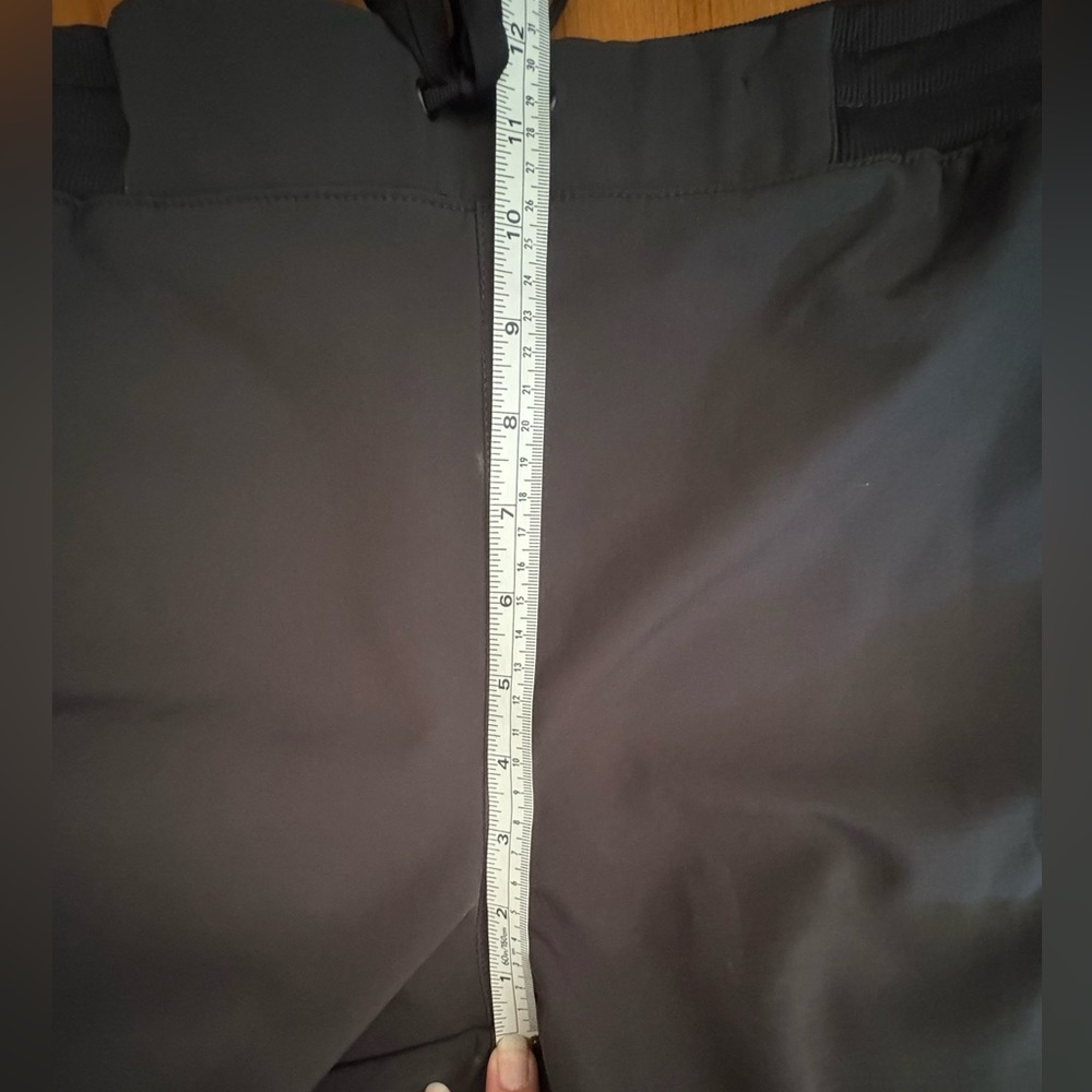 Mountain Warehouse Pants Black Multi Pockets Weather Resistant Size 12 - Picture 10 of 12
